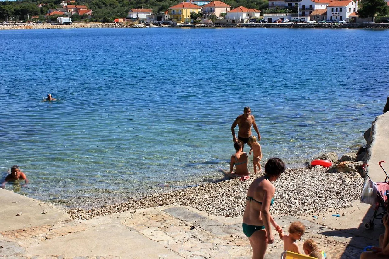 Apartments By The Sea Kukljica, Ugljan - 8402 Croazia