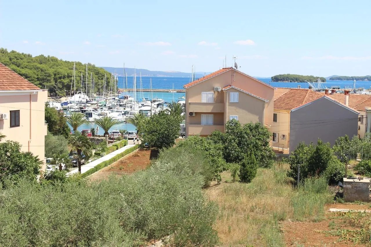 Apartments By The Sea Kukljica, Ugljan - 8402 0*, Kukljica Croatia